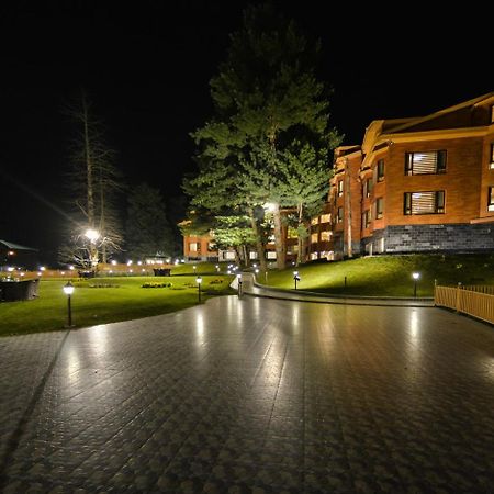 Royal Hillton Pahalgam Hotel Ngoại thất bức ảnh