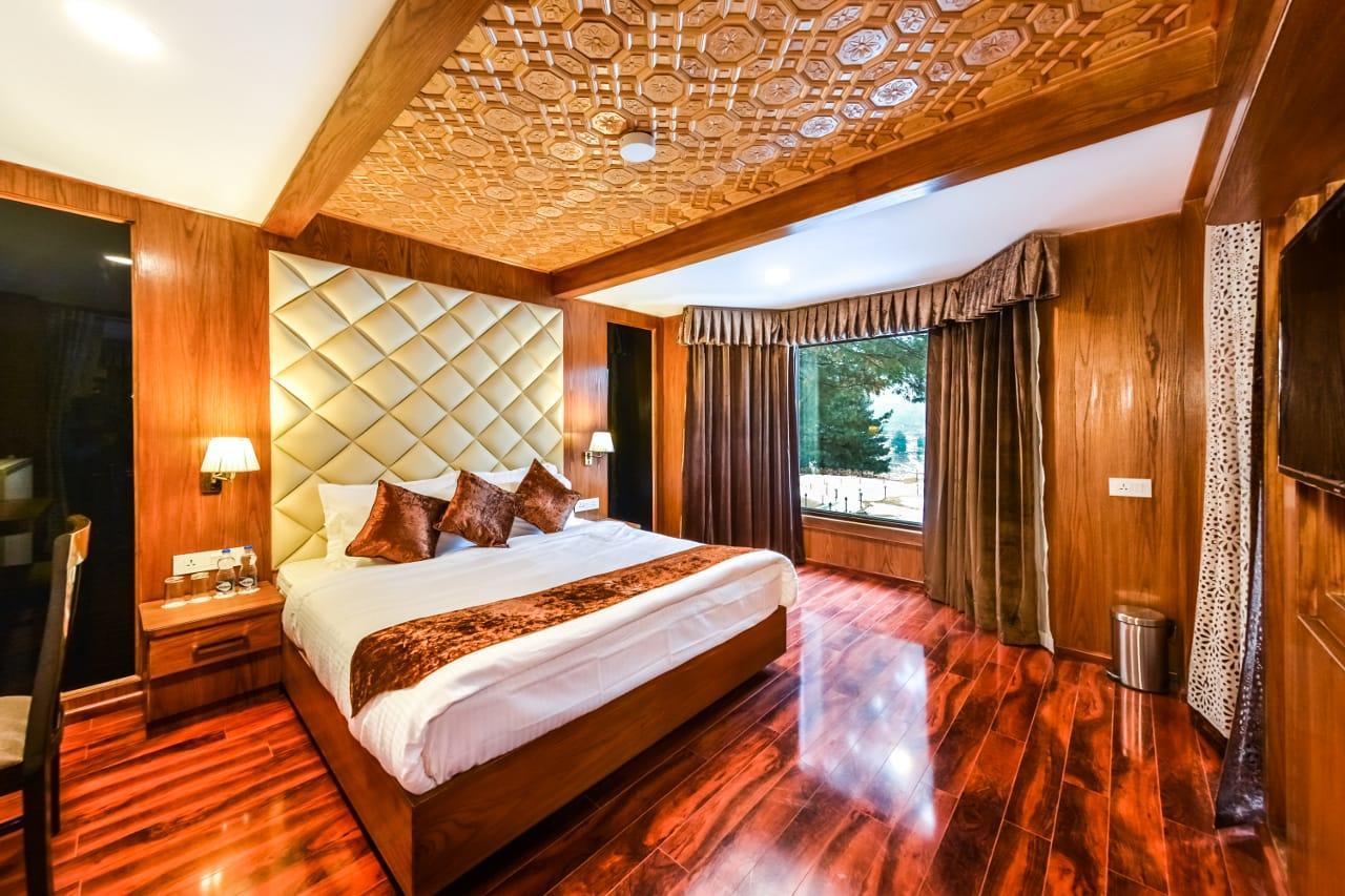 Royal Hillton Pahalgam Hotel Ngoại thất bức ảnh