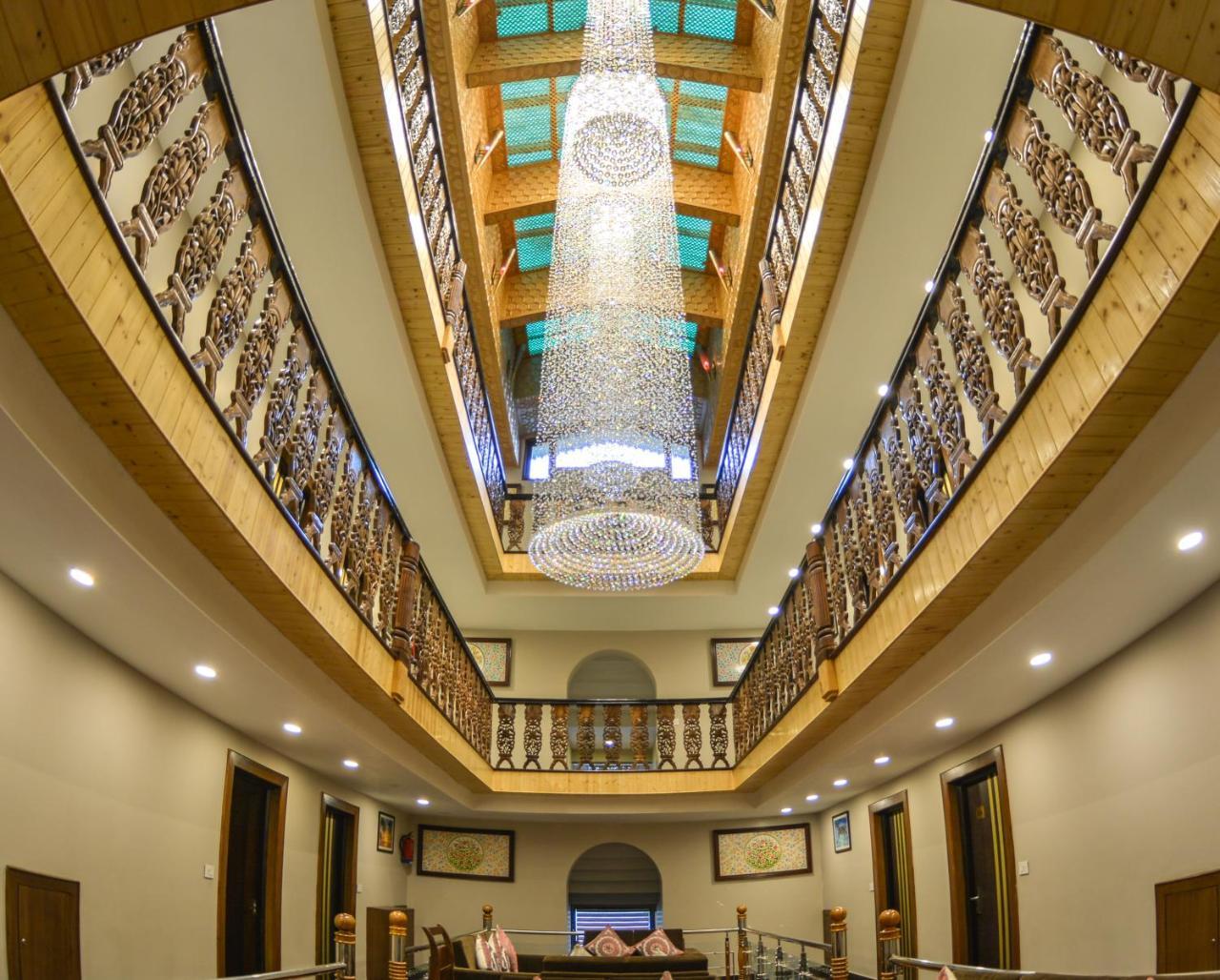 Royal Hillton Pahalgam Hotel Ngoại thất bức ảnh