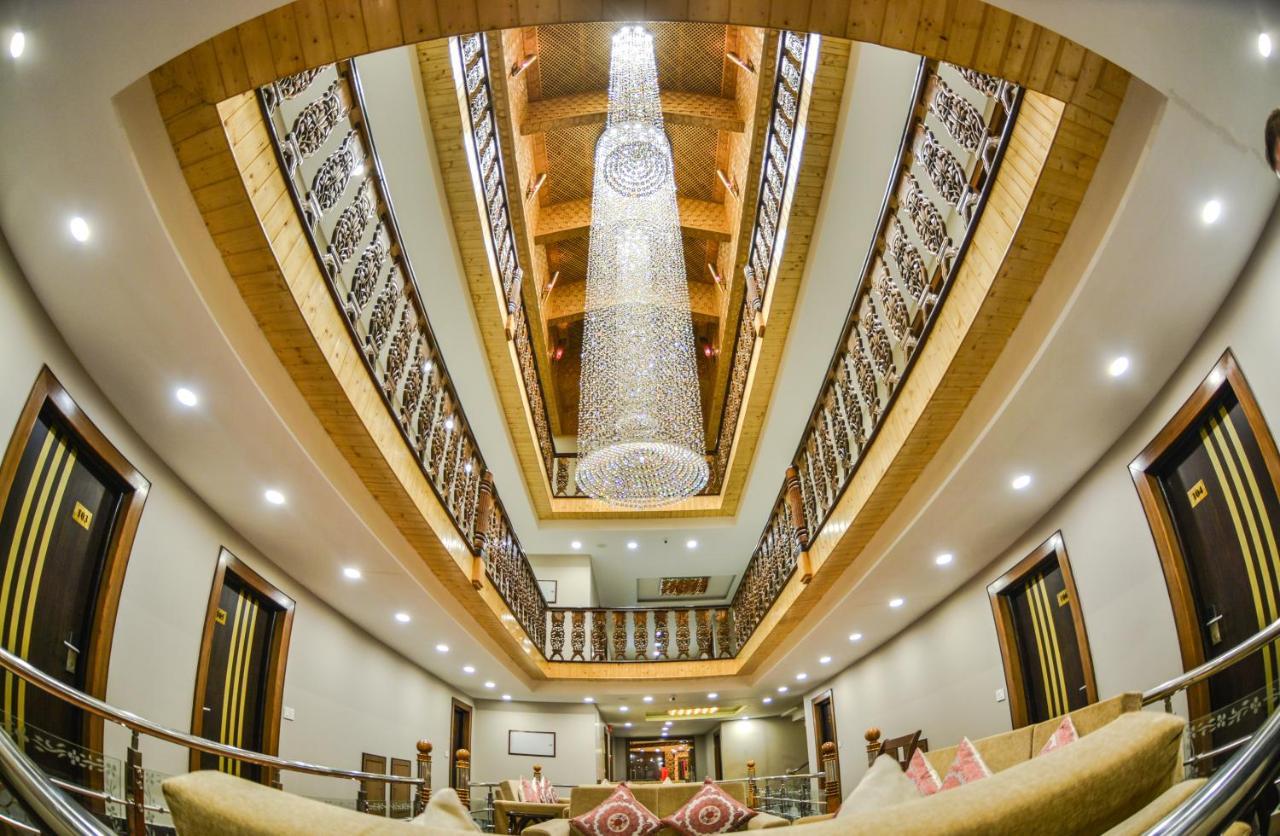 Royal Hillton Pahalgam Hotel Ngoại thất bức ảnh