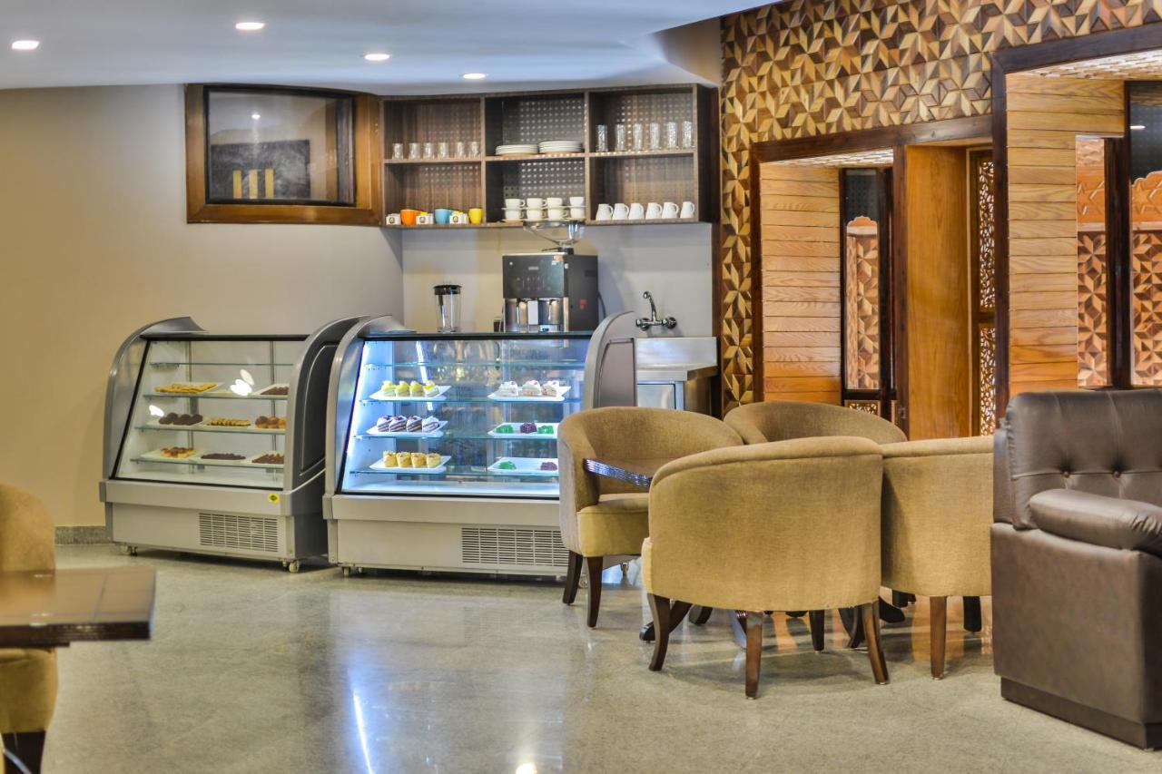 Royal Hillton Pahalgam Hotel Ngoại thất bức ảnh